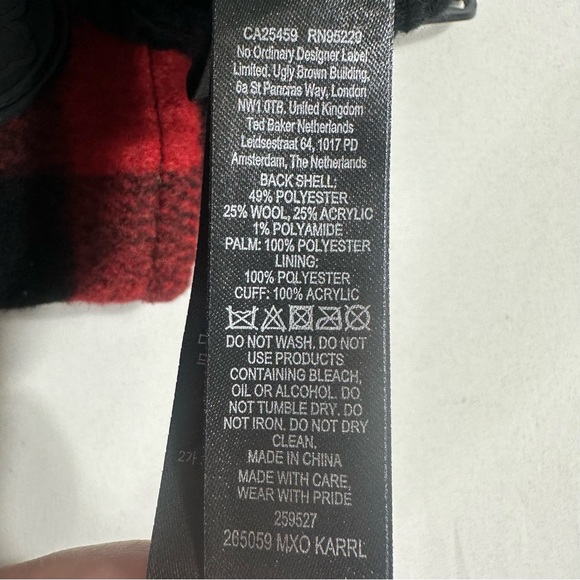 TED BAKER LONDON Mens Gloves Karrl Logo-Patch Black/Red Checked Poly Wool Blend - Picture 10 of 10